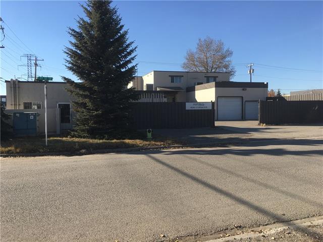4235 17 Street - Photo 1