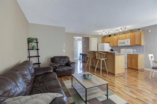 26 Westlake Glen - Photo 1