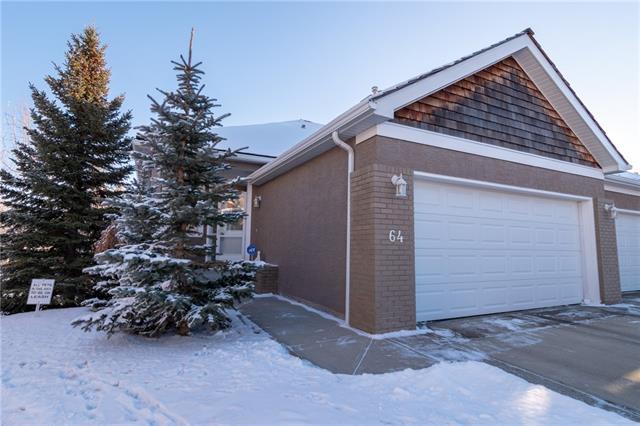 64 Royal Manor - Photo 1