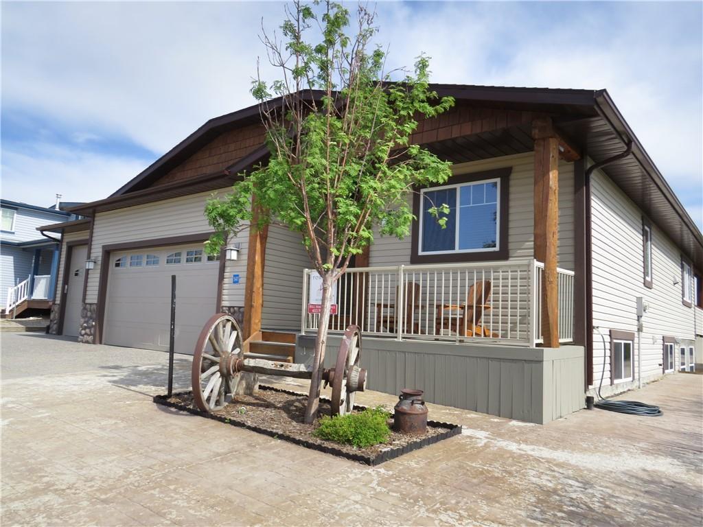 547 Willow Lane - Photo 1