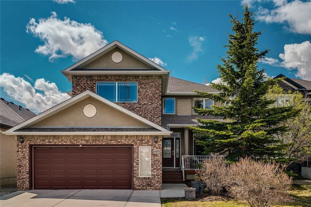 1470 Strathcona Drive - Photo 1