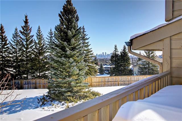 10 Coach Manor Rise - Photo 1