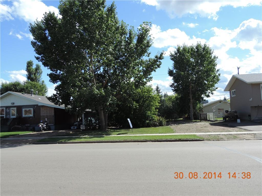413 1 Avenue - Photo 1