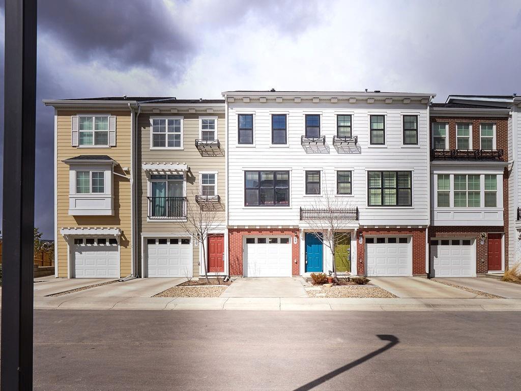519 Nolanfield Villa(S) - Photo 1