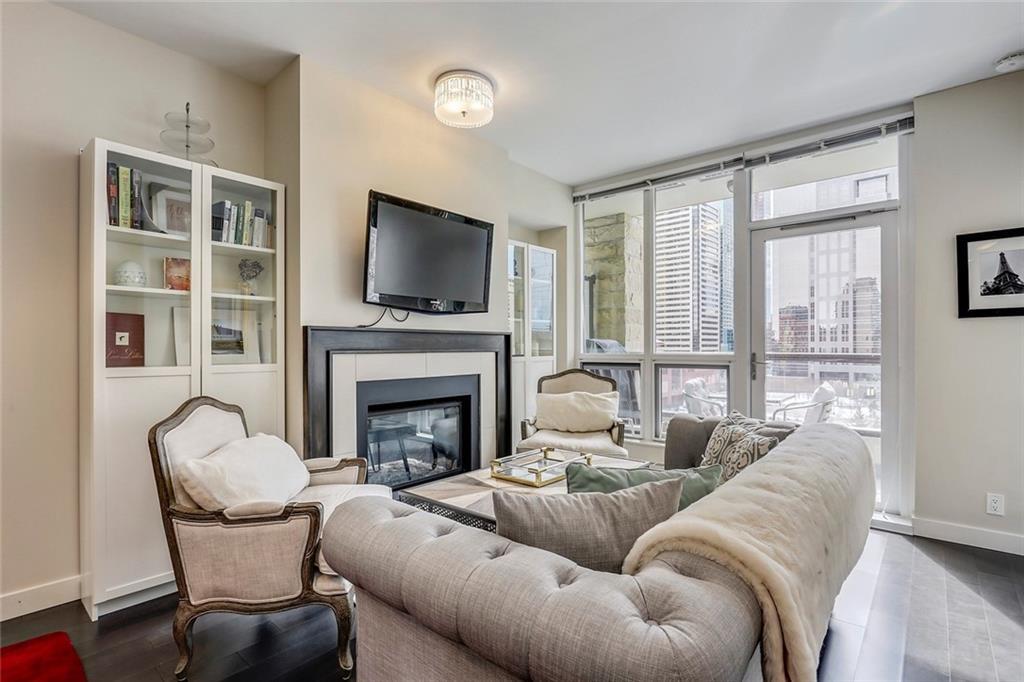 222 Riverfront Avenue - Photo 1