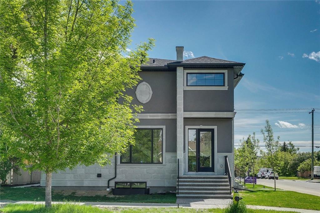2242 26A Street - Photo 1