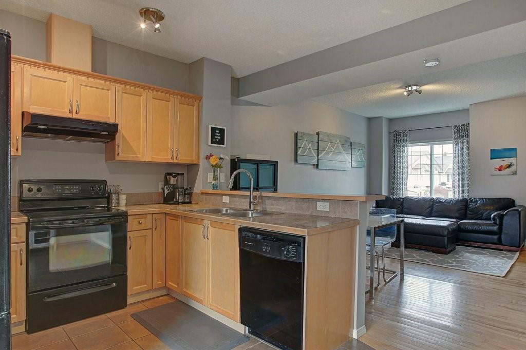 503 Strathaven Mews - Photo 1