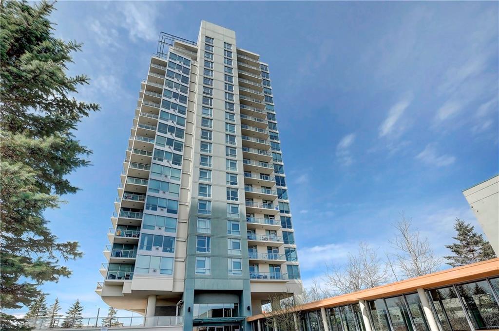 55 Spruce Place - Photo 1