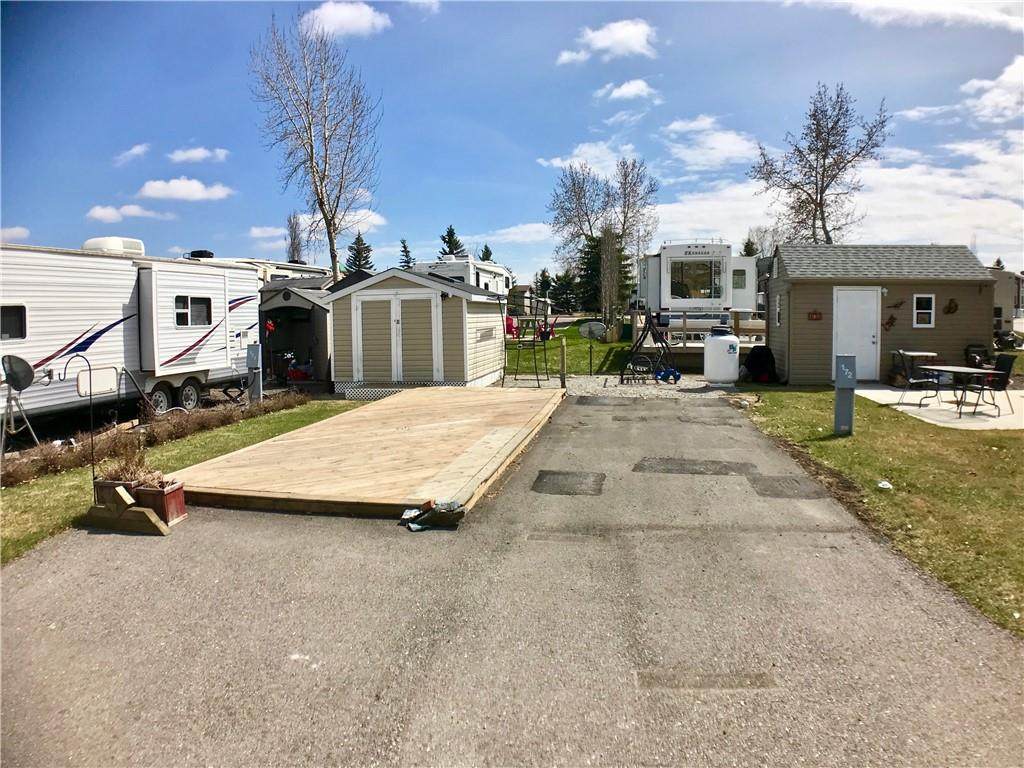 370165 79 Street - Photo 1
