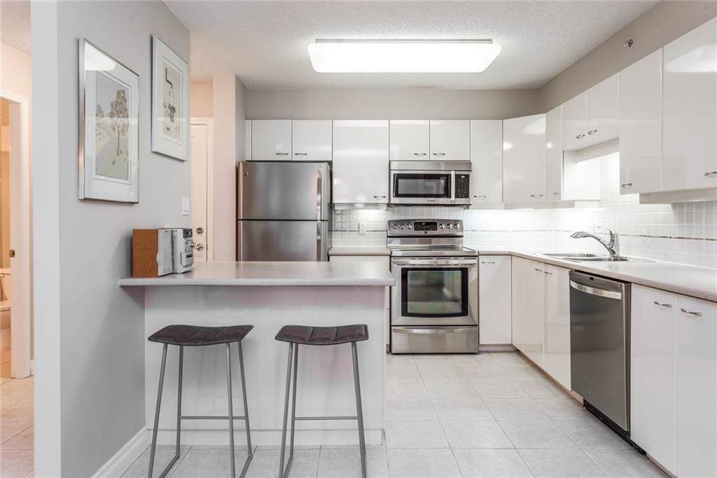 804 3 Avenue - Photo 1