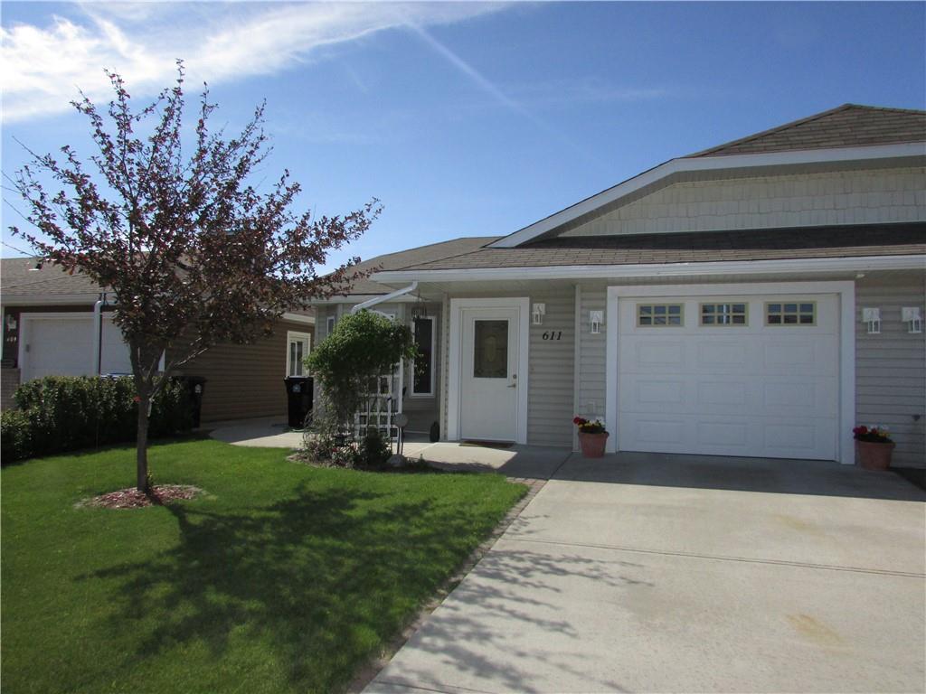 611 6 Avenue - Photo 1