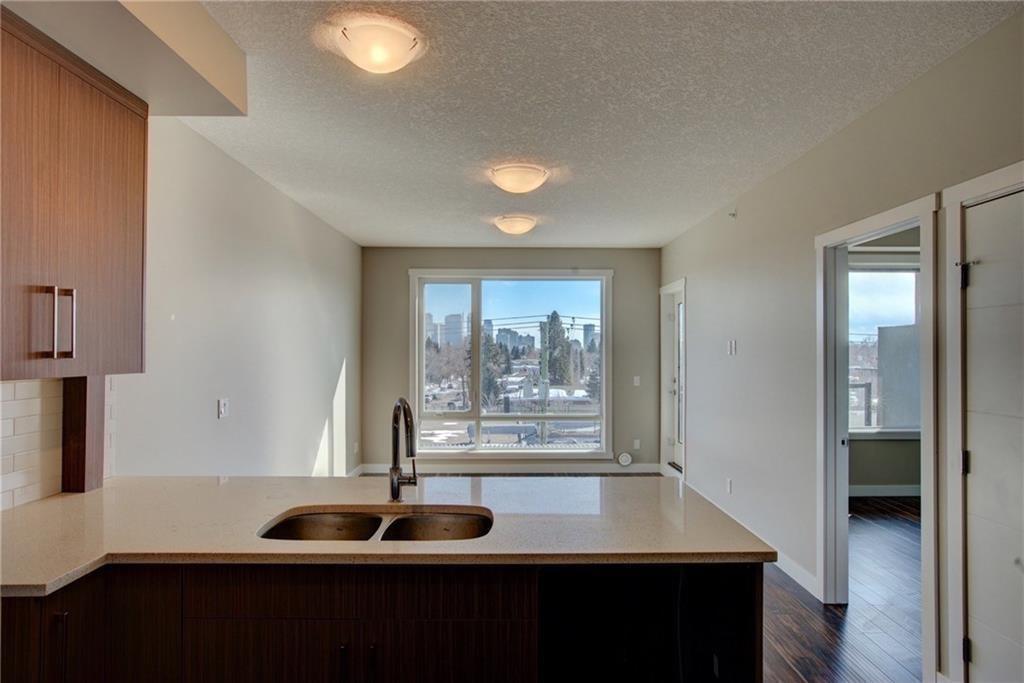 605 17 Avenue - Photo 1