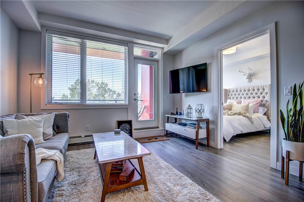 1526 9 Avenue - Photo 1