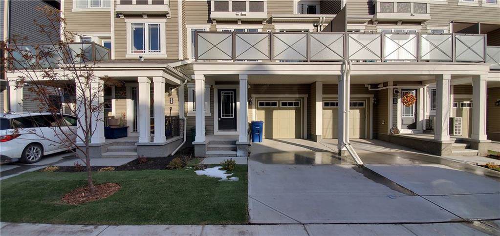 226 Hillcrest Garden(S) - Photo 1