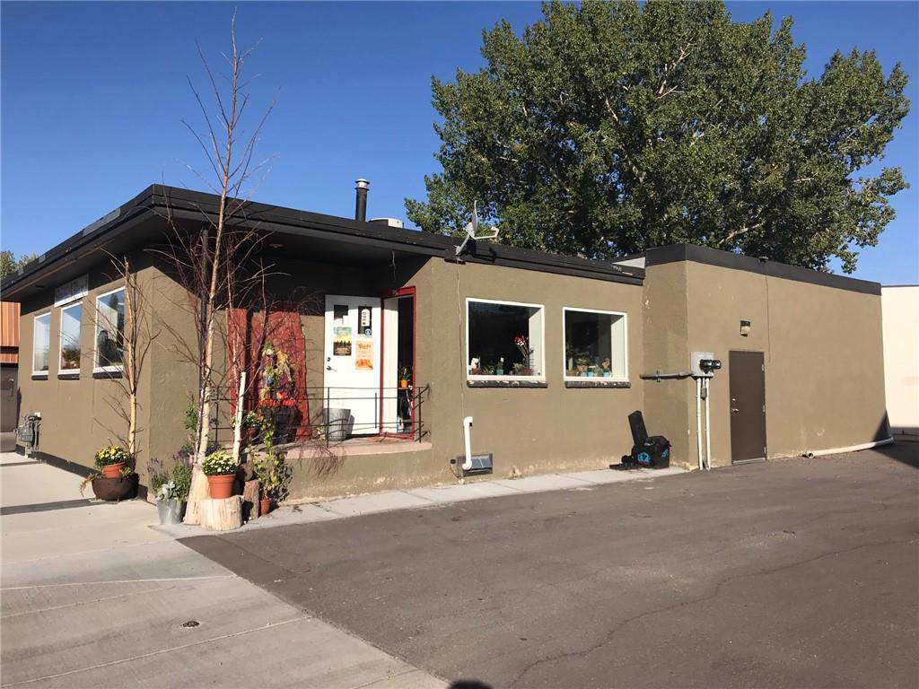 143 Macleod Trail - Photo 1