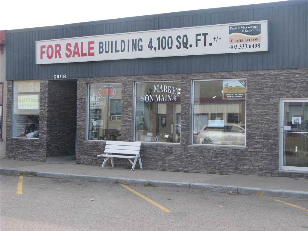 2123 20 Street - Photo 1