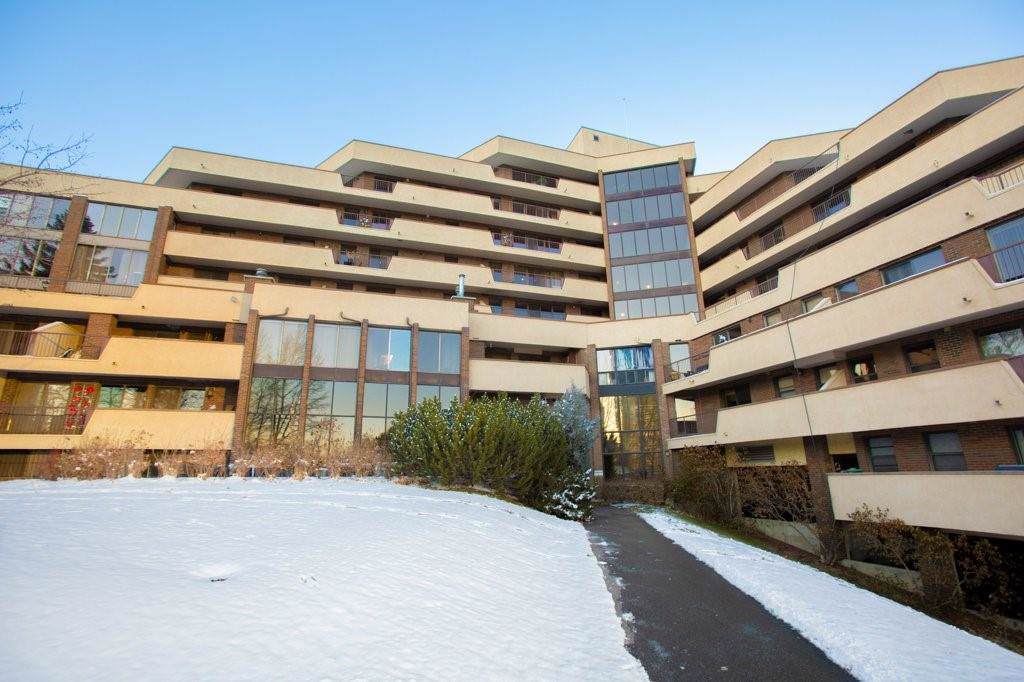 300 Meredith Road - Photo 1