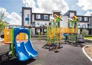415 Redstone Walk/Walkway - Photo 1