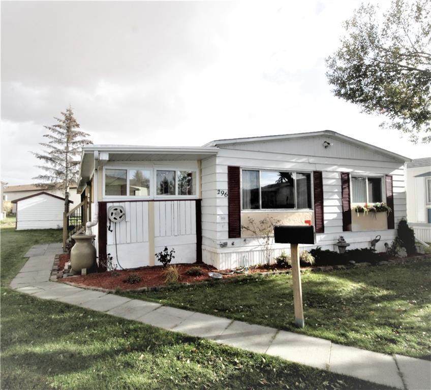 296 Burroughs Circle - Photo 1