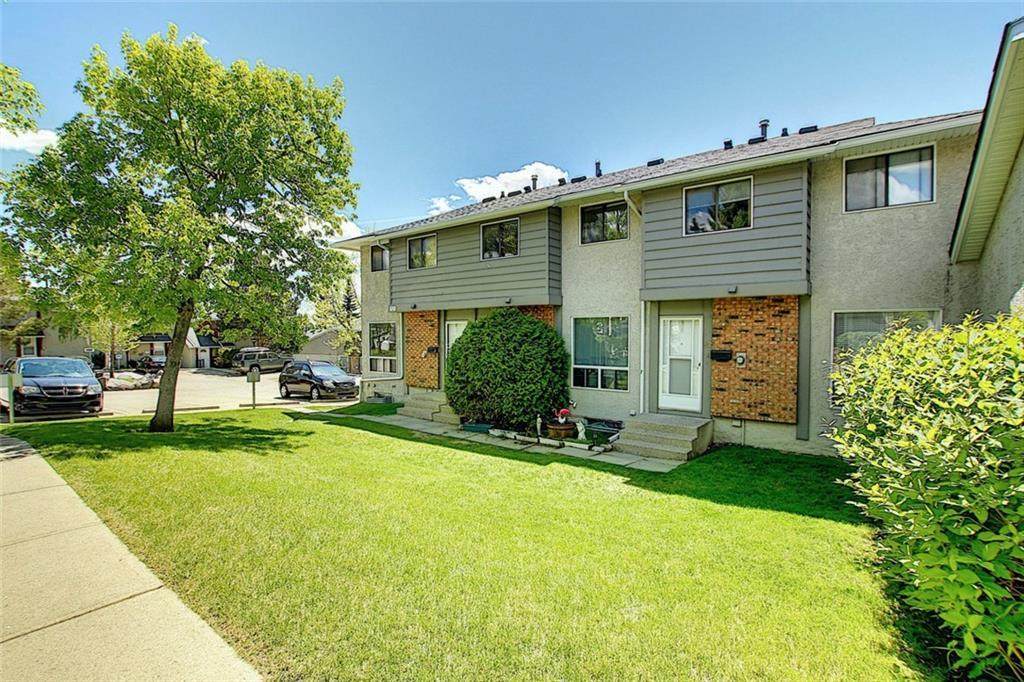 6915 Ranchview Drive - Photo 1