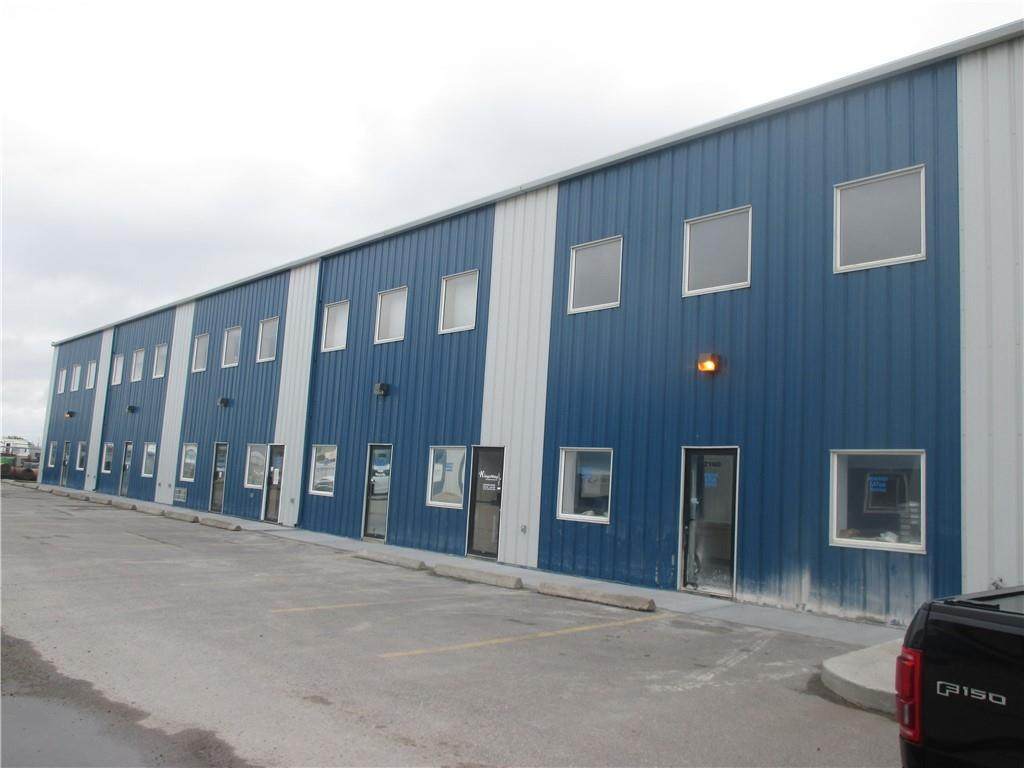 8800 Venture Avenue - Photo 1