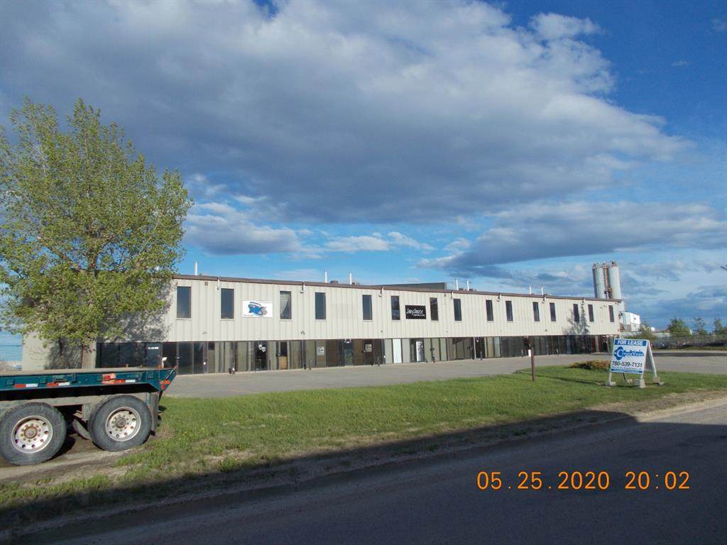 9505 113 Street - Photo 1