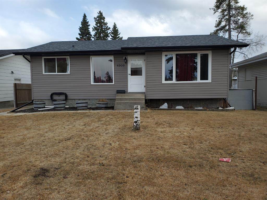 4909 11 Avenue - Photo 1