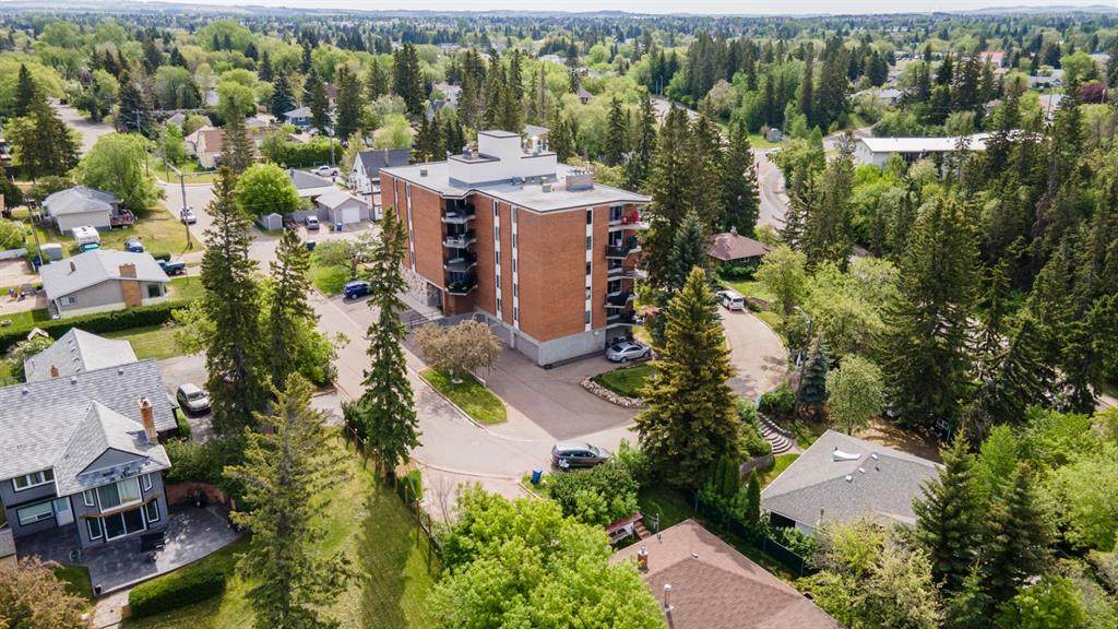 4326 Michener Drive - Photo 1
