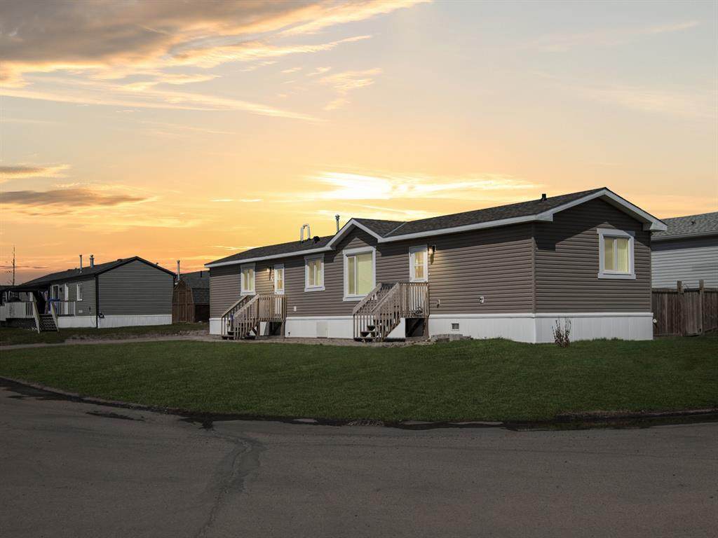 189 Clausen Crescent - Photo 1