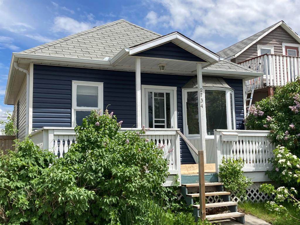 2734 17 Street - Photo 1