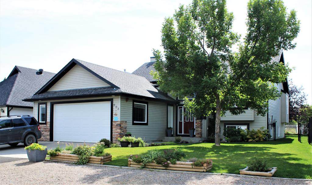 603 5 Avenue - Photo 1