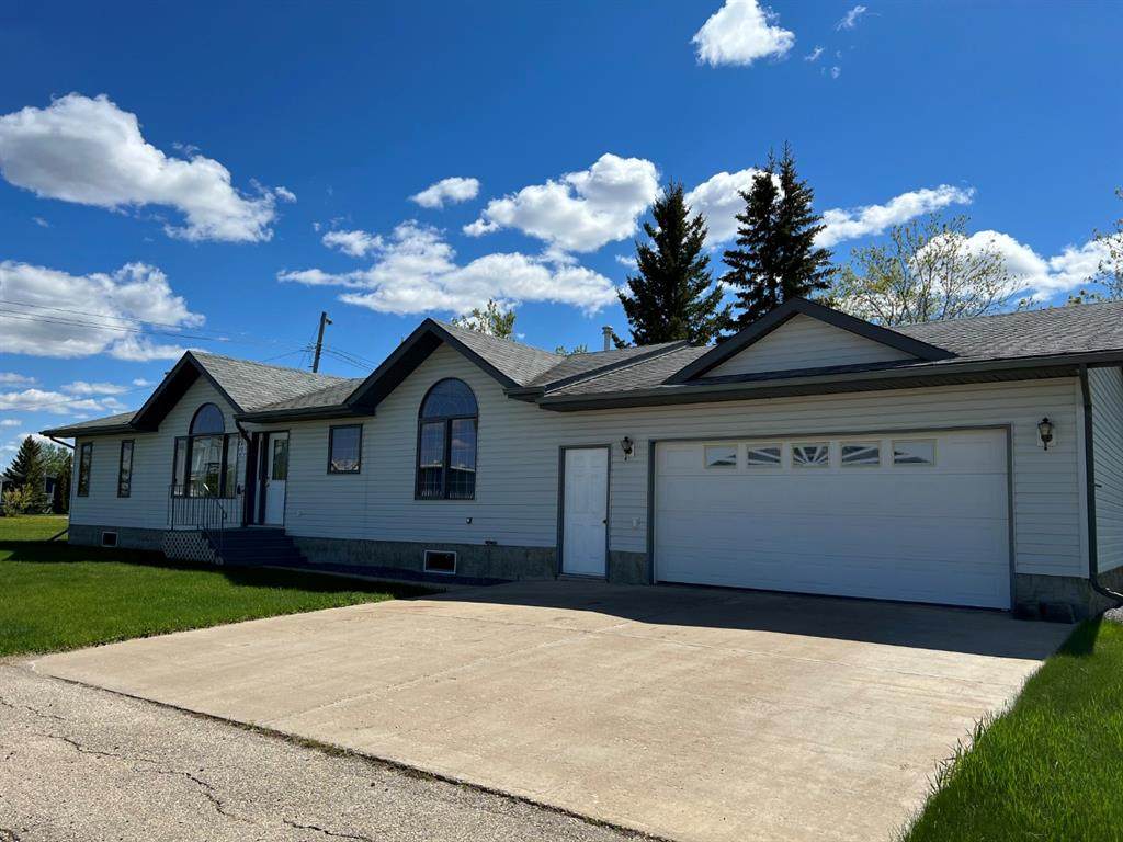 4815 47 Avenue - Photo 1