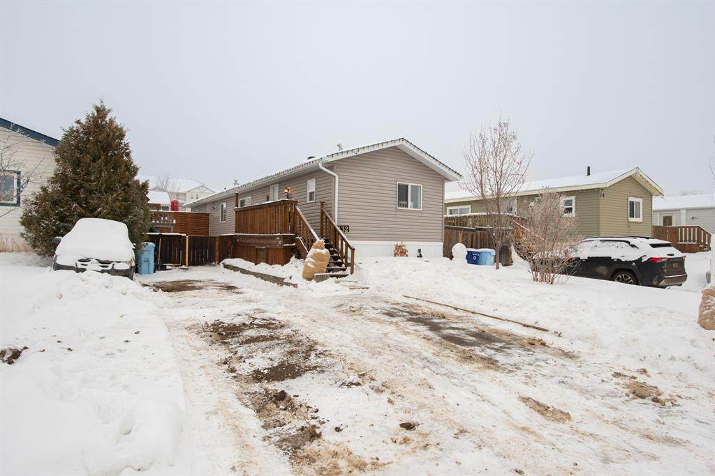 132 Clausen Crescent - Photo 1
