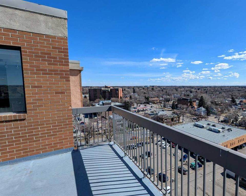 https://bt-photos.global.ssl.fastly.net/calgary/orig_boomver_2_A2200095-2.jpg