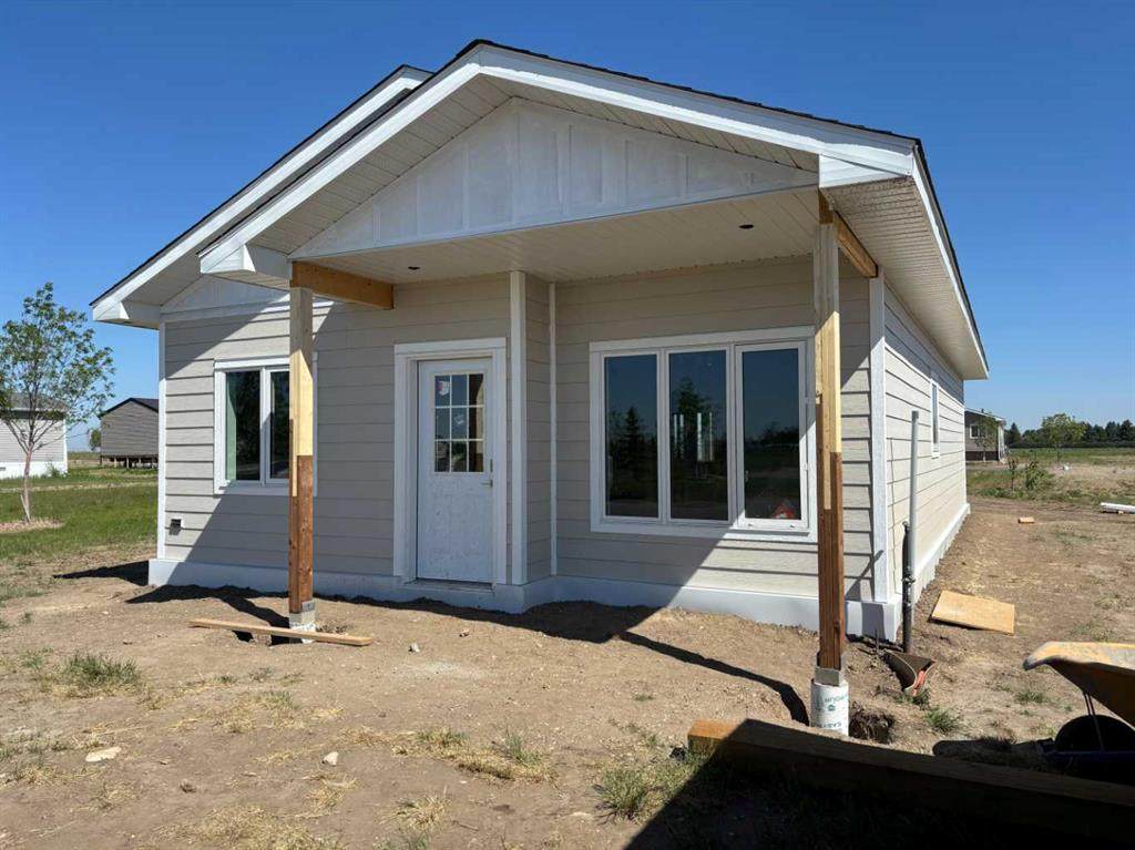 4909 72 Avenue - Photo 1