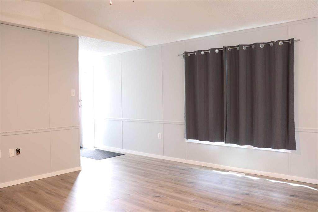 https://bt-photos.global.ssl.fastly.net/calgary/orig_boomver_3_A2272823-2.jpg