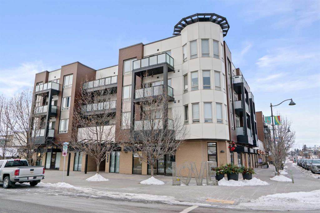 1899 45 Street - Photo 1