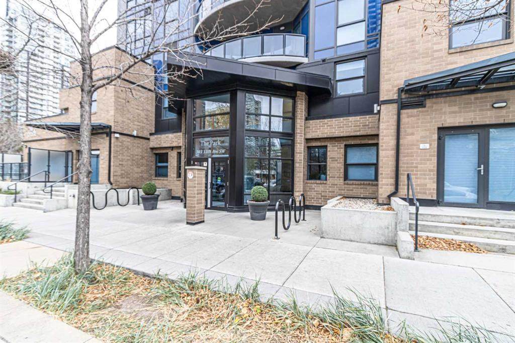 https://bt-photos.global.ssl.fastly.net/calgary/orig_boomver_2_A2282518-2.jpg
