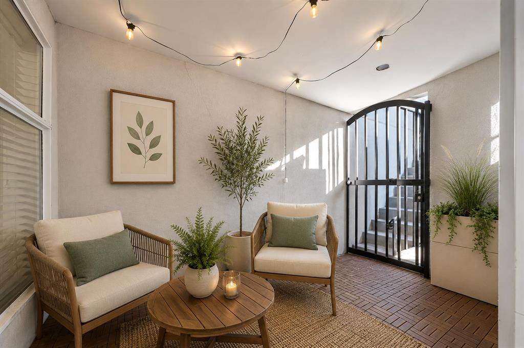 2815 17 Street - Photo 1