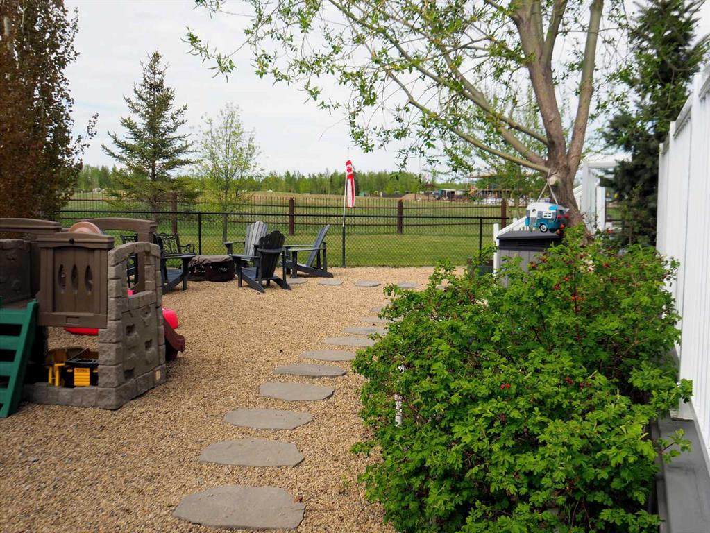 https://bt-photos.global.ssl.fastly.net/calgary/orig_boomver_3_A2294997-2.jpg