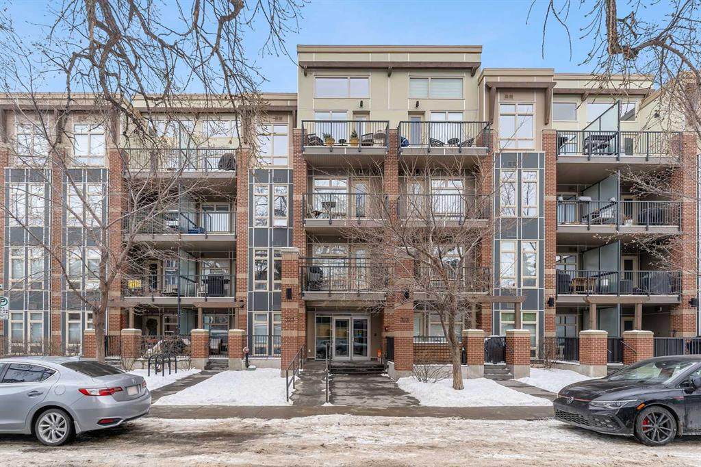 323 20 Avenue - Photo 1