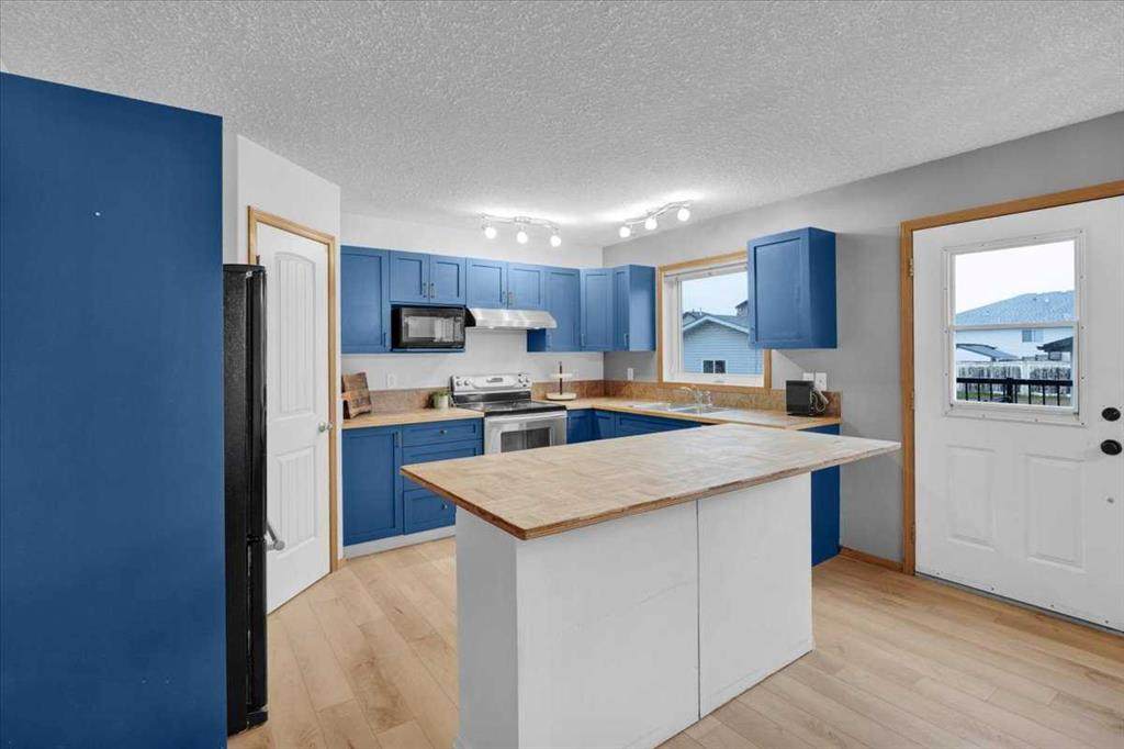 917 High Park Way - Photo 1