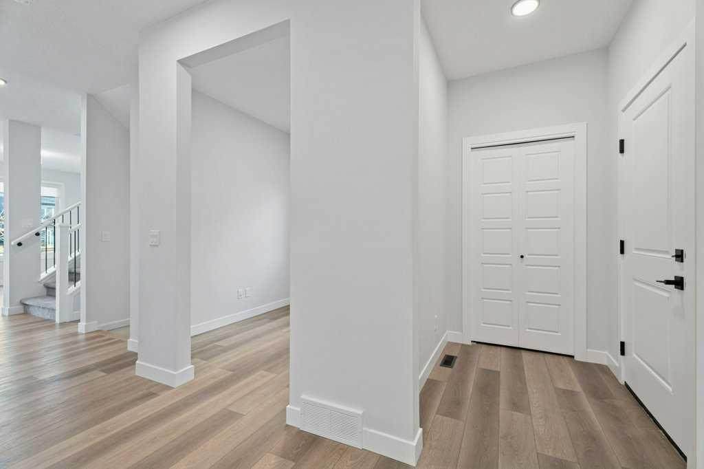 https://bt-photos.global.ssl.fastly.net/calgary/orig_boomver_3_A2317784-2.jpg