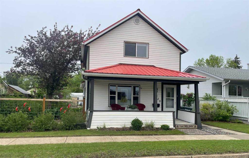 4920 51 Avenue - Photo 1