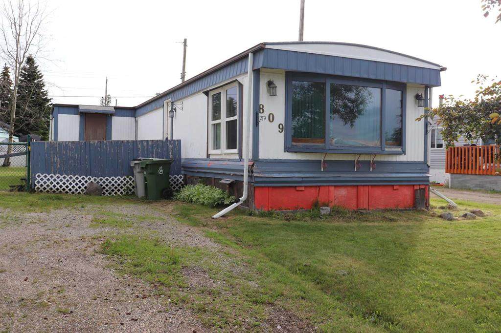 809 52 Street - Photo 1