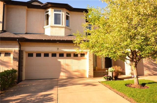 7 Wentworth Cove - Photo 1