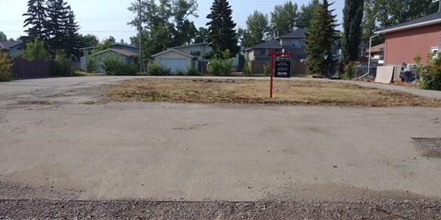 119 6 Avenue - Photo 1