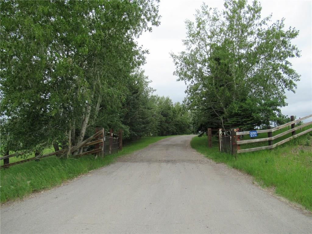 257001 112 Street - Photo 1