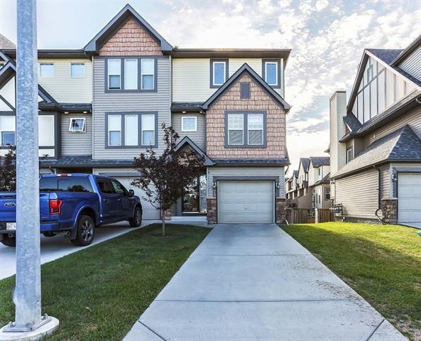 28 Everridge Common - Photo 1