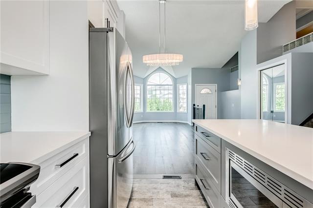 97 Arbour Summit Close - Photo 1